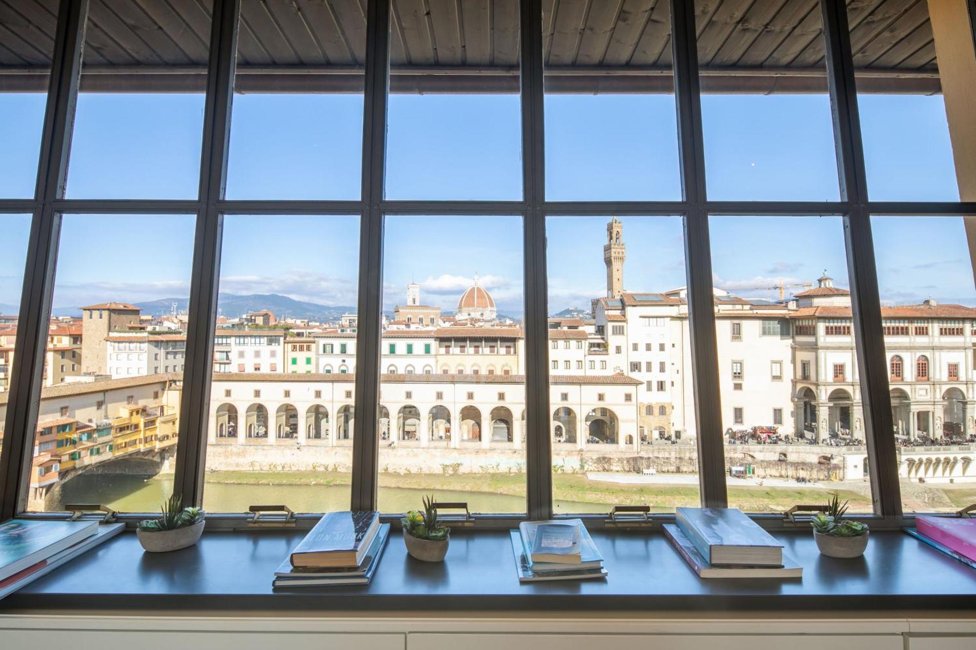 Apartamento Attico Ponte Vecchio Vista Duomo+parking+terrazzo *