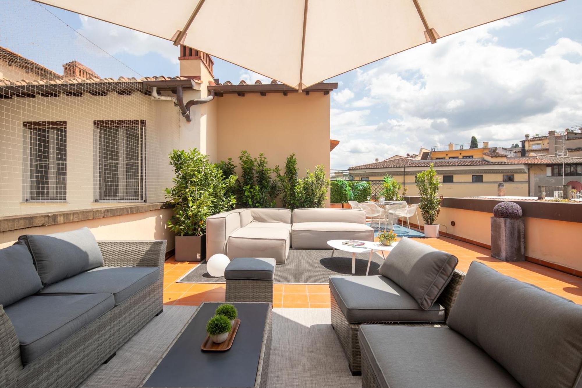 Apartamento Attico Ponte Vecchio Vista Duomo+parking+terrazzo Florencia